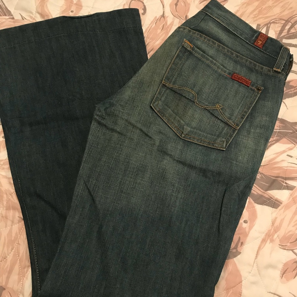 Boot cut 7’s Jeans
